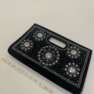 Elegant Black Clutch with Crystal Embellishments